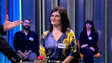 Kelime Oyunu Gün birincisi Emel Hanım’ın performansı etkileyiciydi!