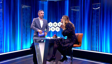 Kelime Oyunu ‘’Bir kişiyi veya bir olayı hatırlamak için yapılan seremoni’’