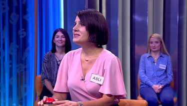 Kelime Oyunu  7600 puanla birinciliğe uzandı