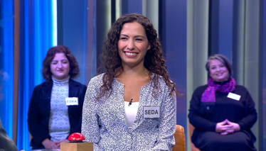 Kelime Oyunu Para Alınıp Verilen Yer