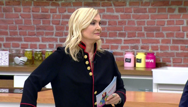 Derya Baykal'la Gülümse 121. Bölüm - 16.12.2019