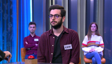 Kelime Oyunu Saç Tutturmalığı