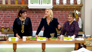 Derya Baykal'la Gülümse Kolaj Bölüm - 01.01.2020