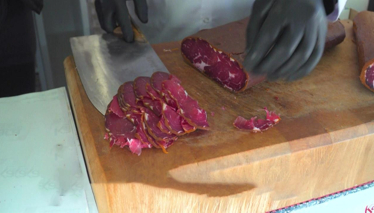 Kayseri ile özdeşleşmiş lezzet "Pastırma"