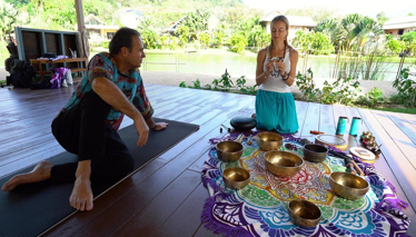 Ayhan Sicimoğlu ile Renkler |  Phuket