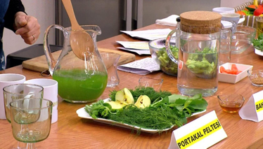 Derya Baykal'la Gülümse İçinizi Ferahlatacak Bahar Şerbeti