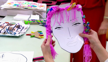 Derya Baykal'la Gülümse Evde Yapabileceğiniz Çocuk Aktiviteleri