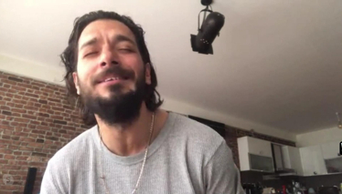 Gece Kafası Hayrettin Şarkı Söylerse...