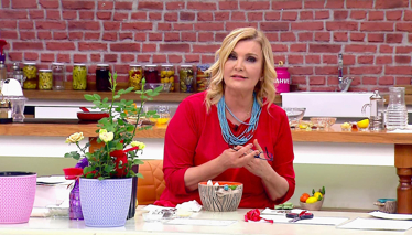 Derya Baykal'la Gülümse 199. Bölüm - 05.05.2020