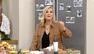 Derya Baykal'la Gülümse 216. Bölüm - 01.06.2020