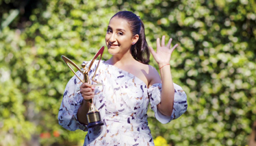 En İyi Komedi Dizisi Kadın Oyuncu - Ecem Erkek