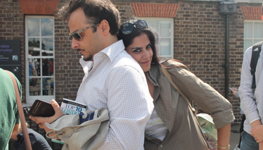 Çok Gezenti Bir Evlilik: Dünya evine dünyada girmektir (Londra)