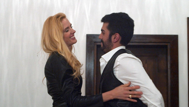 Asya'dan sürpriz giriş!