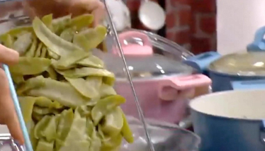 Tavada Mısır Unlu Sultaniye Bezelye Tarifi