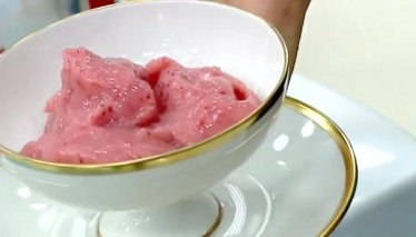 Ev Yapımı Sağlıklı Dondurma Tarifi