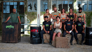 İlk koruma oyununu kim kazandı?