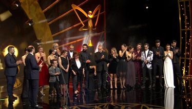 En İyi Dizi – Camdaki Kız