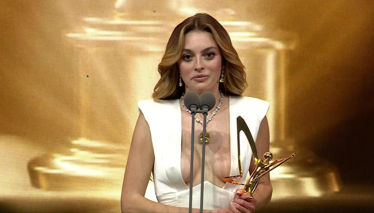 Pantene Yıldızı Parlayanlar – Ahsen Eroğlu, Cemre Baysel ve Melis Sezen