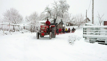 Traktörlü Kızak Zamanı