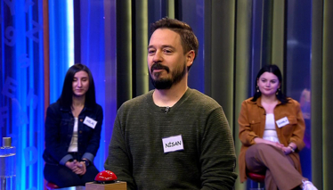 Çok fazla, o kadar anlamlarında kullanılan sıfat