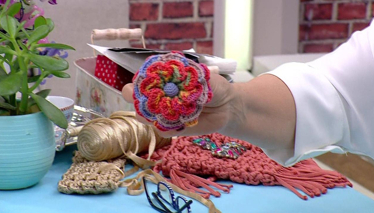 Anneler Gününe Özel Broş Çiçek Yapımı