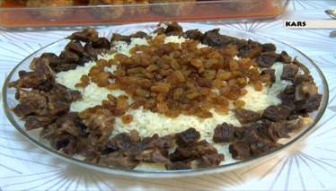 Kavurmalı Üzümlü Pilav