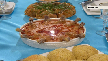 Çerkez Tavuğu ve Bulgur Pastası