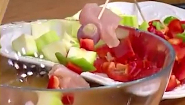 Sebzeli Tavuk Şiş Tarifi