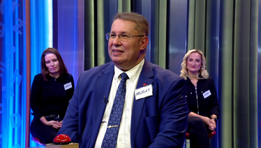 Yüce anlamındaki Arapça kökenli bir sözcük