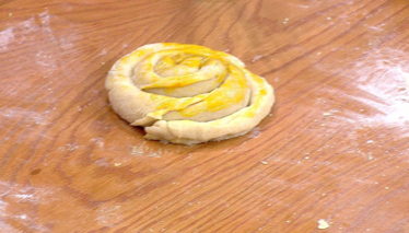 Pastane Usulü Tahinli Çörek