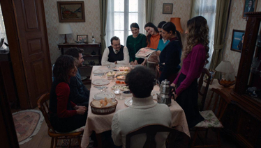 Üç Kız Kardeş 74. Bölüm Ön İzleme