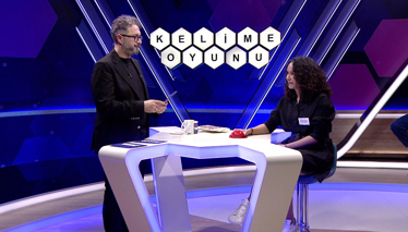 Teklifsiz konuşmada, yaşlı erkeklere söylenen bir seslenme sözü