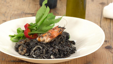 Vedat Milor'den 'Deniz Mahsullü Şımarık Pilav' için önerilerde bulundu...