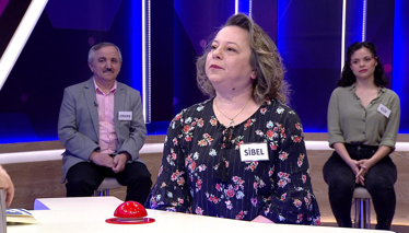 Bilinmeyen tarih, yer, olay gibi durumlar için kullanılan işaretin ön adı