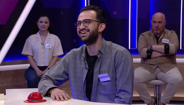 Bir yemeğin yapılmasında kullanılan maddelerin bütünü