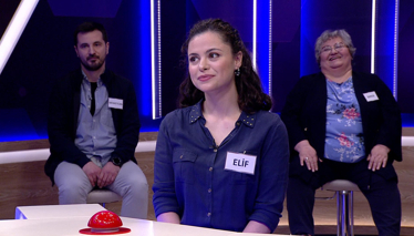 Adlar, isimler anlamına gelen bir kadın ismi