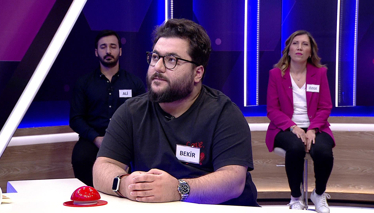 Su, yakıt gibi sıvıları depolamaya yarayan araç