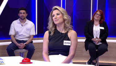 'Rengi atmış olan, solmuş' anlamlarında bir sözcük