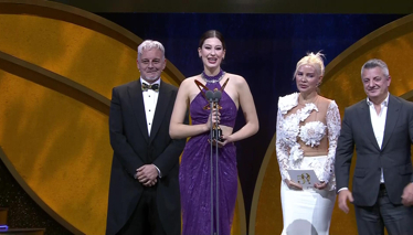 Pantene Altın Kelebek Ödülleri 2024 | En İyi Magazin Programı – Cumartesi Sürprizi