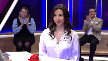 "Bir konu hakkında, üstüne" anlamlarına gelen bir söz