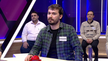 Üzerinde dalgalı çizgiler bulunan kumaş