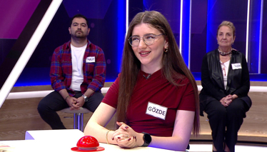 İki sokağın veya caddenin kesiştiği yer