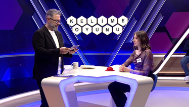 Az, çok küçük miktarda anlamına gelen Arapça kökenli bir sıfat