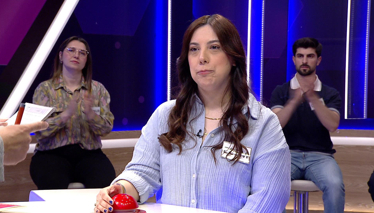 Patlamalı motorlarda yakıtı tutuşturmaya yarayan araç