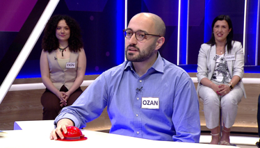 Avrupa'da soylu kimselerin oturduğu büyük konaklara verilen isim