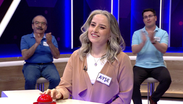 İnsanın ayak bileğindeki çıkıntılı kemik