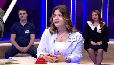 Bir akarsuyun herhangi bir kesimden saniyede geçen suyun hacmi