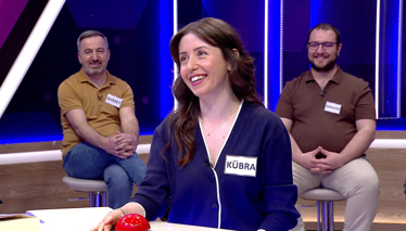 Deniz ve okyanus sularında güneş ışığının ulaşamadığı derin yerlere verilen isim