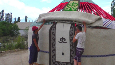 Kırgız Çadırı Yapımı