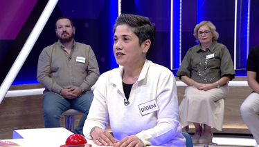 Küçükbaş hayvanların barındığı duvarla çevrili yer